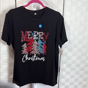 NWT Bella’s Fashion Merry Christmas‎ Graphic T-Shirt